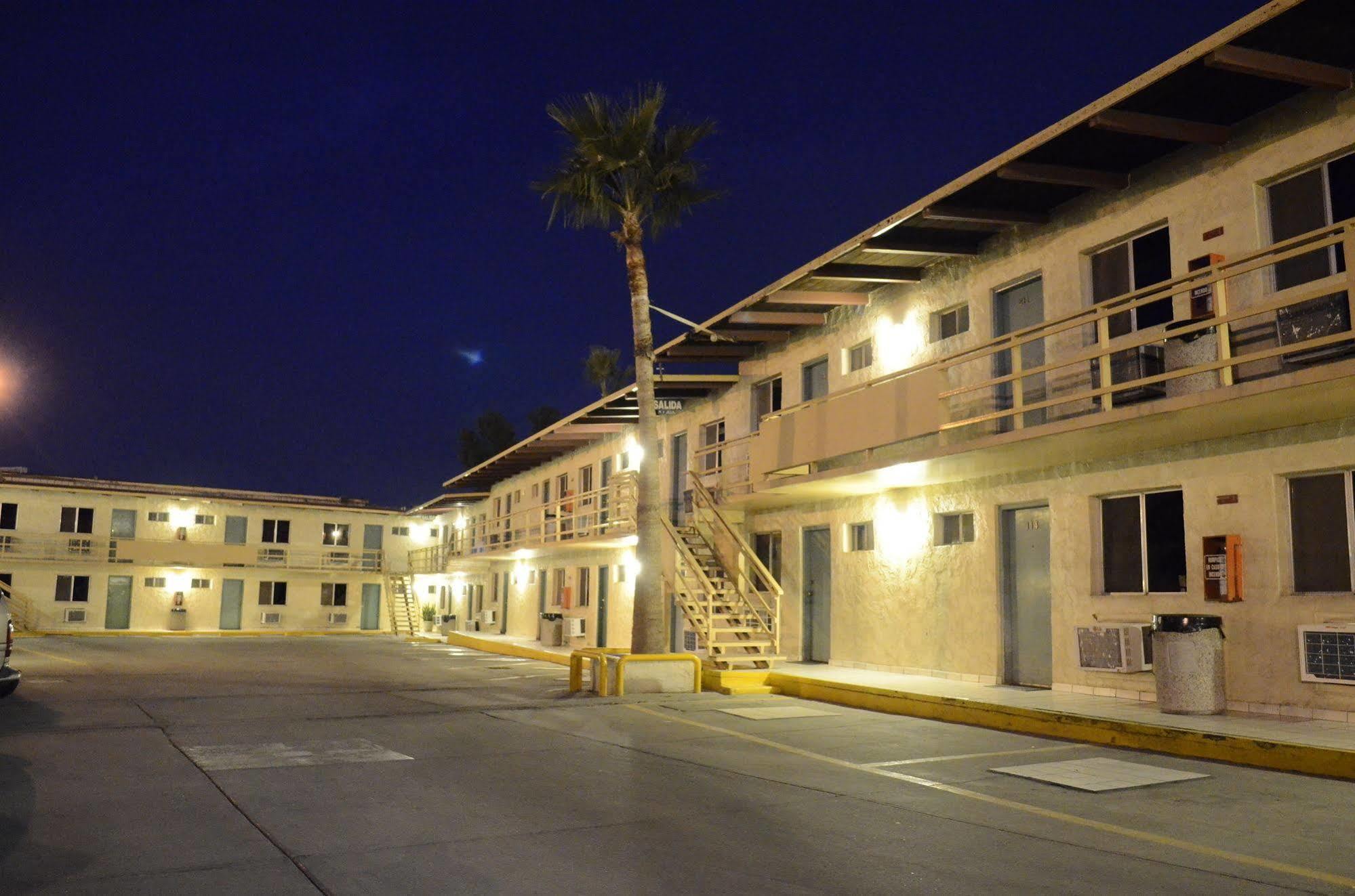 Hotel Azteca De Oro مكسيكالي المظهر الخارجي الصورة